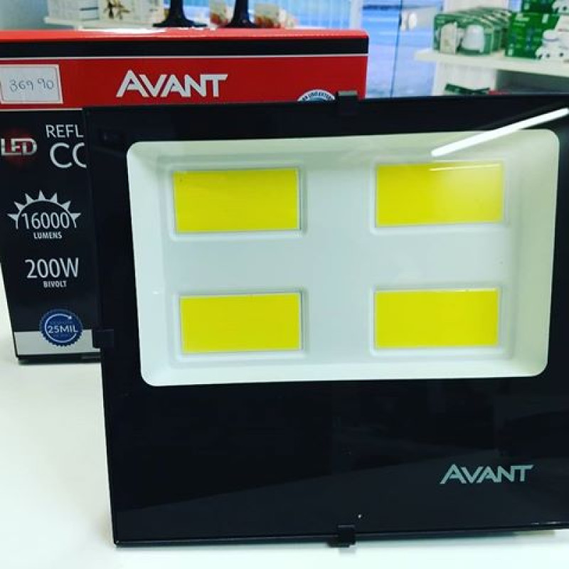 REFLETOR LED 200W 6400K-CORPO PT AVANT